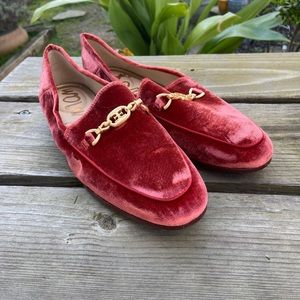 Brand New Sam Edelman Paprika Velvet Loafer
